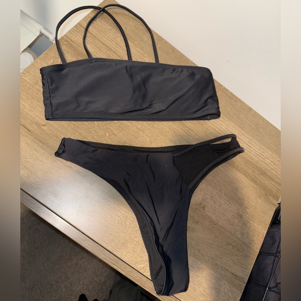 Bathing suit